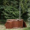 Stainless steel hot tub with integrated heater (1)