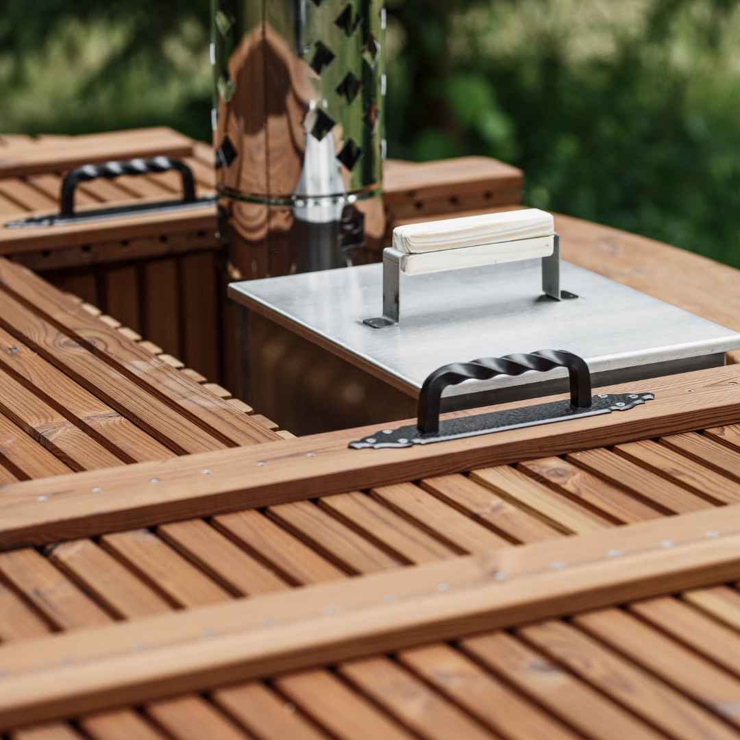 Stainless steel hot tub with integrated heater (5)